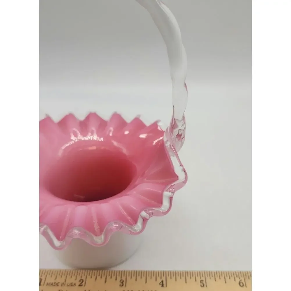 VINTAGE FENTON PEACH CREST BASKET